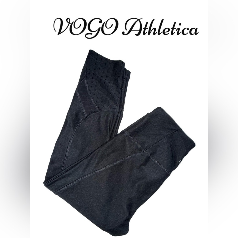 Vogo Athletica Black Capri Leggings with Mesh Detail – Size‎ Small 🖤✨